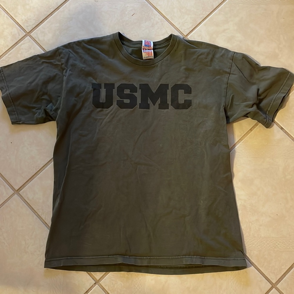 Faded Green USMC t-shirt. Size Large.